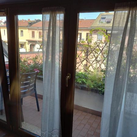 The Boheme Vintage Junior Suite ---- Cozy & Quiet & Comfortable With Private Bathroom & Fully Equipped Kitchenette & Cozy Balcony - Lift To 4Th Floor - Metro' Verde -Green Subway Porta Genova Milán Exterior foto