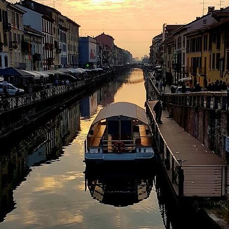 The Boheme Vintage Junior Suite ---- Cozy & Quiet & Comfortable With Private Bathroom & Fully Equipped Kitchenette & Cozy Balcony - Lift To 4Th Floor - Metro' Verde -Green Subway Porta Genova Milán Exterior foto